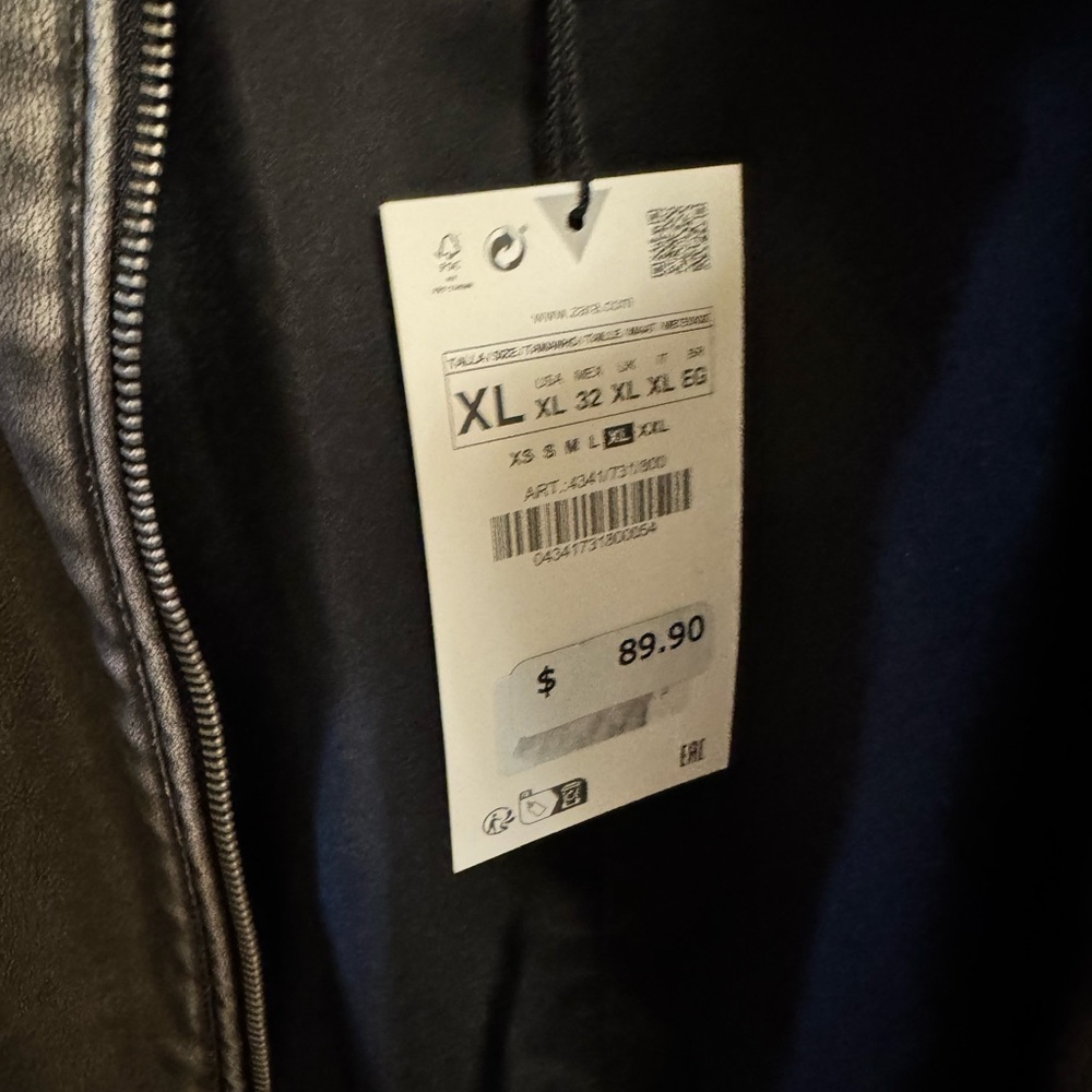 Zara bomber leather jacket - Picture 2 of 2